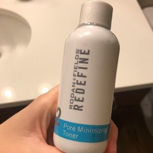 Rodan & Fields— BRAND NEW pore reducer toner